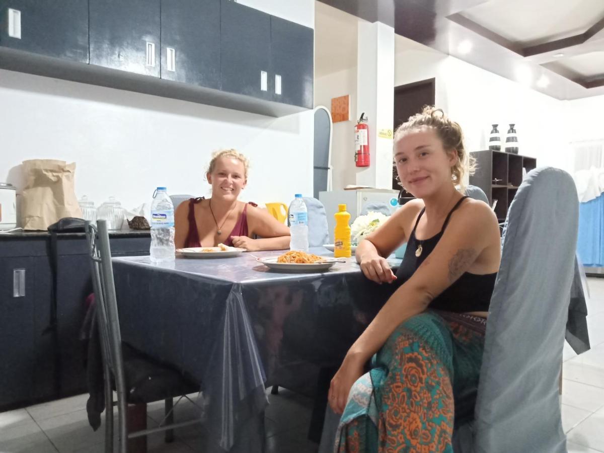 Touristlink Homestay Donsol Eksteriør bilde