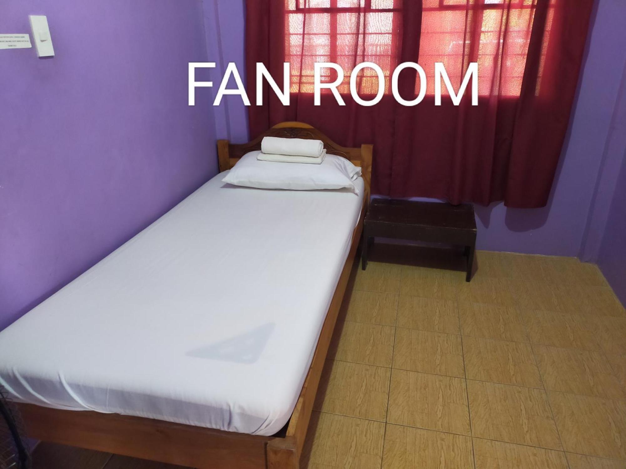 Touristlink Homestay Donsol Rom bilde